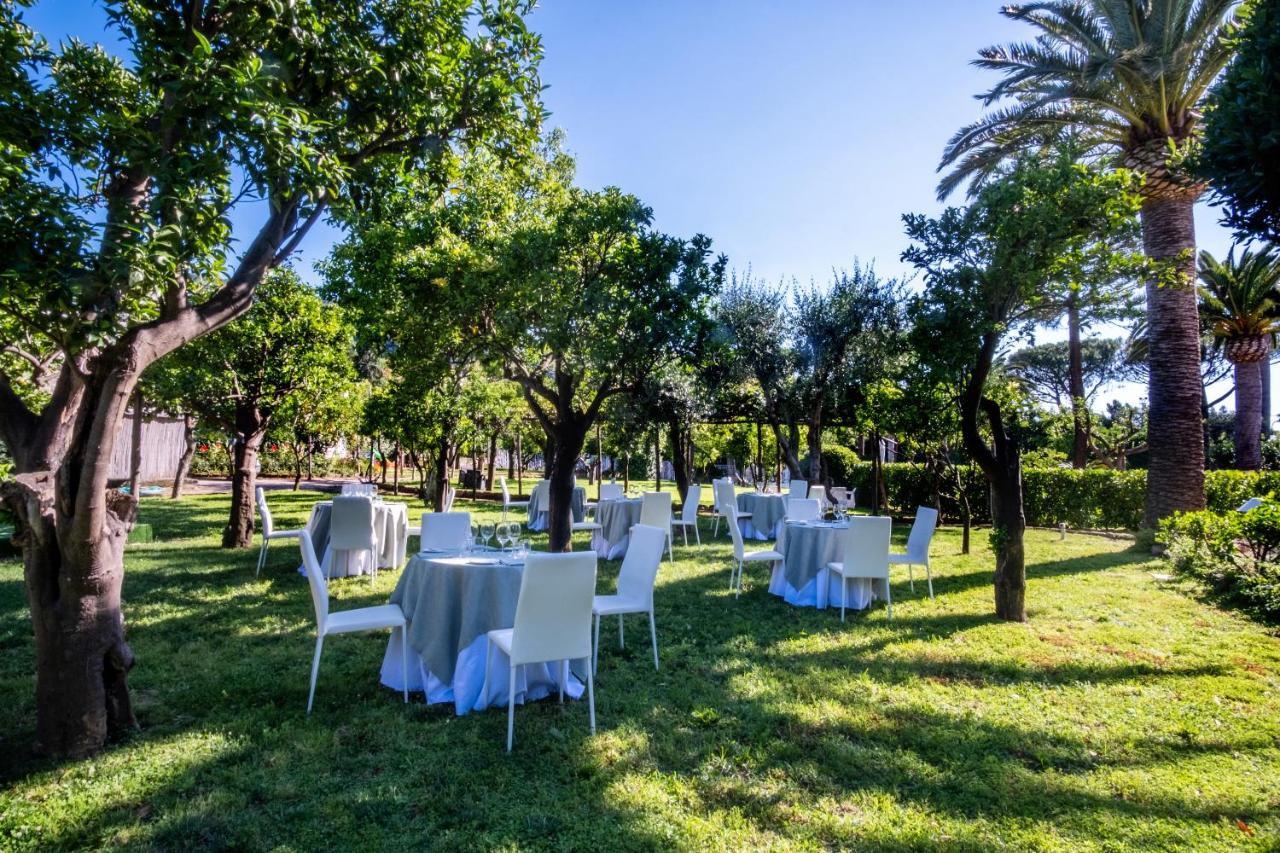 Hotel Alpha Sant'Agnello Eksteriør billede