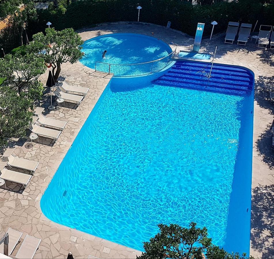 Hotel Alpha Sant'Agnello Eksteriør billede