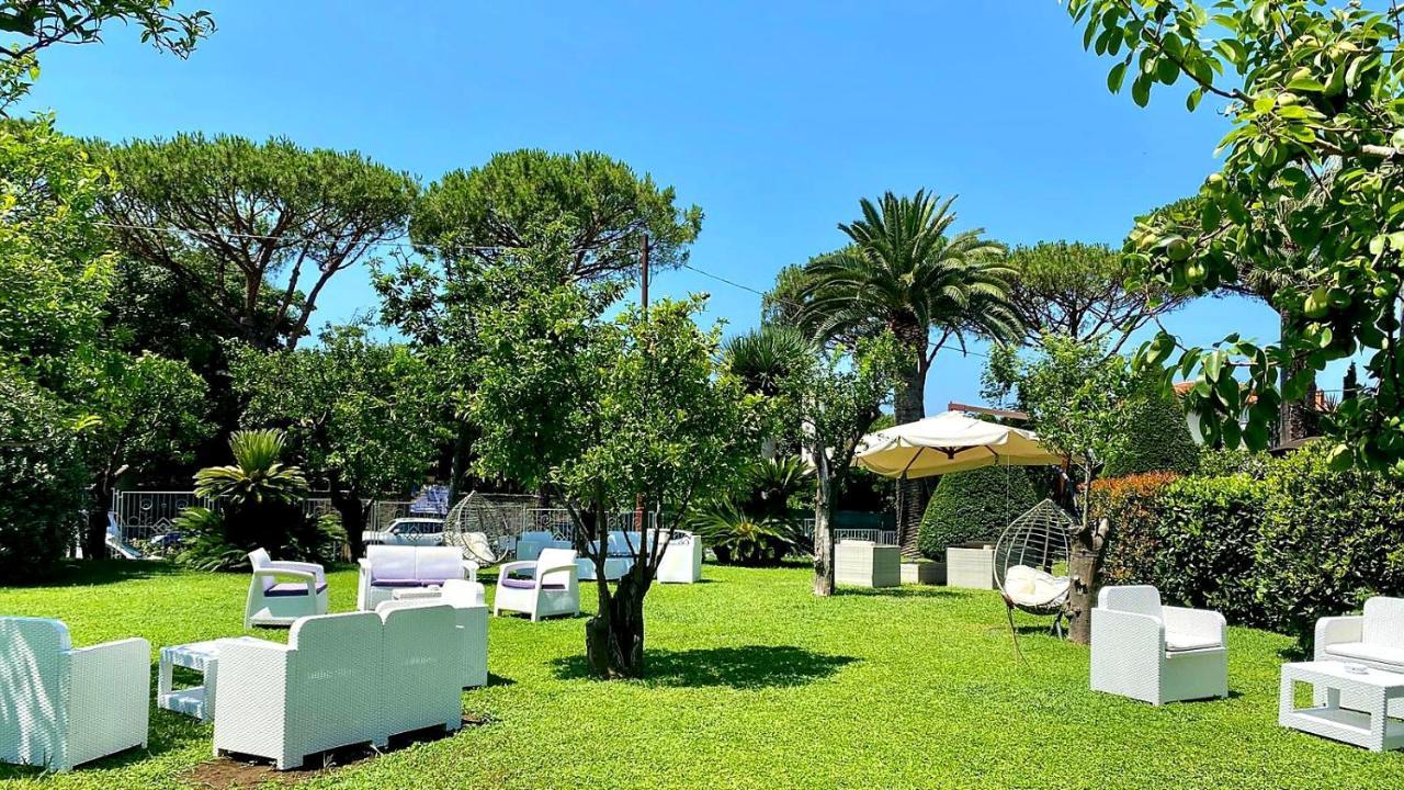 Hotel Alpha Sant'Agnello Eksteriør billede