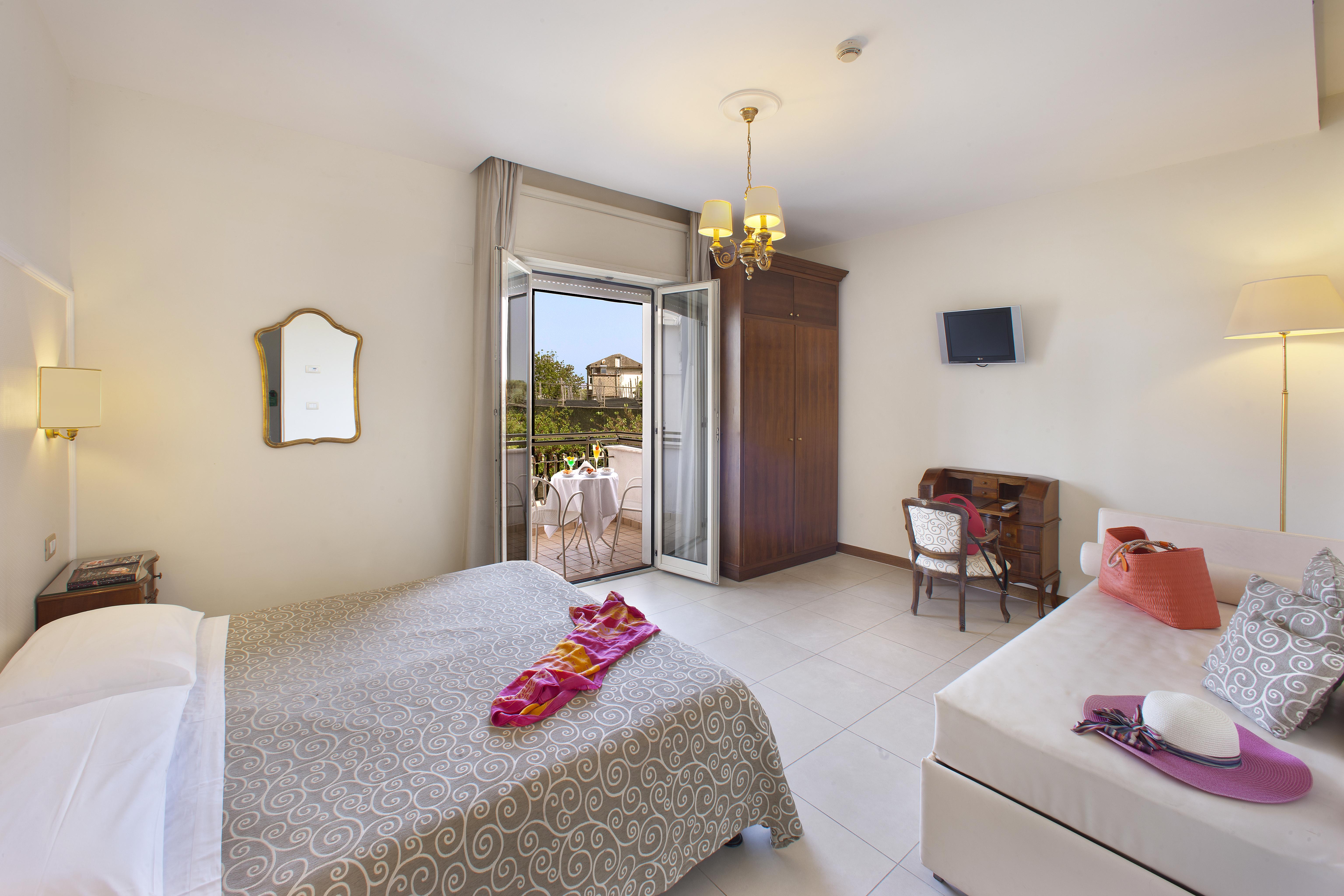 Hotel Alpha Sant'Agnello Eksteriør billede